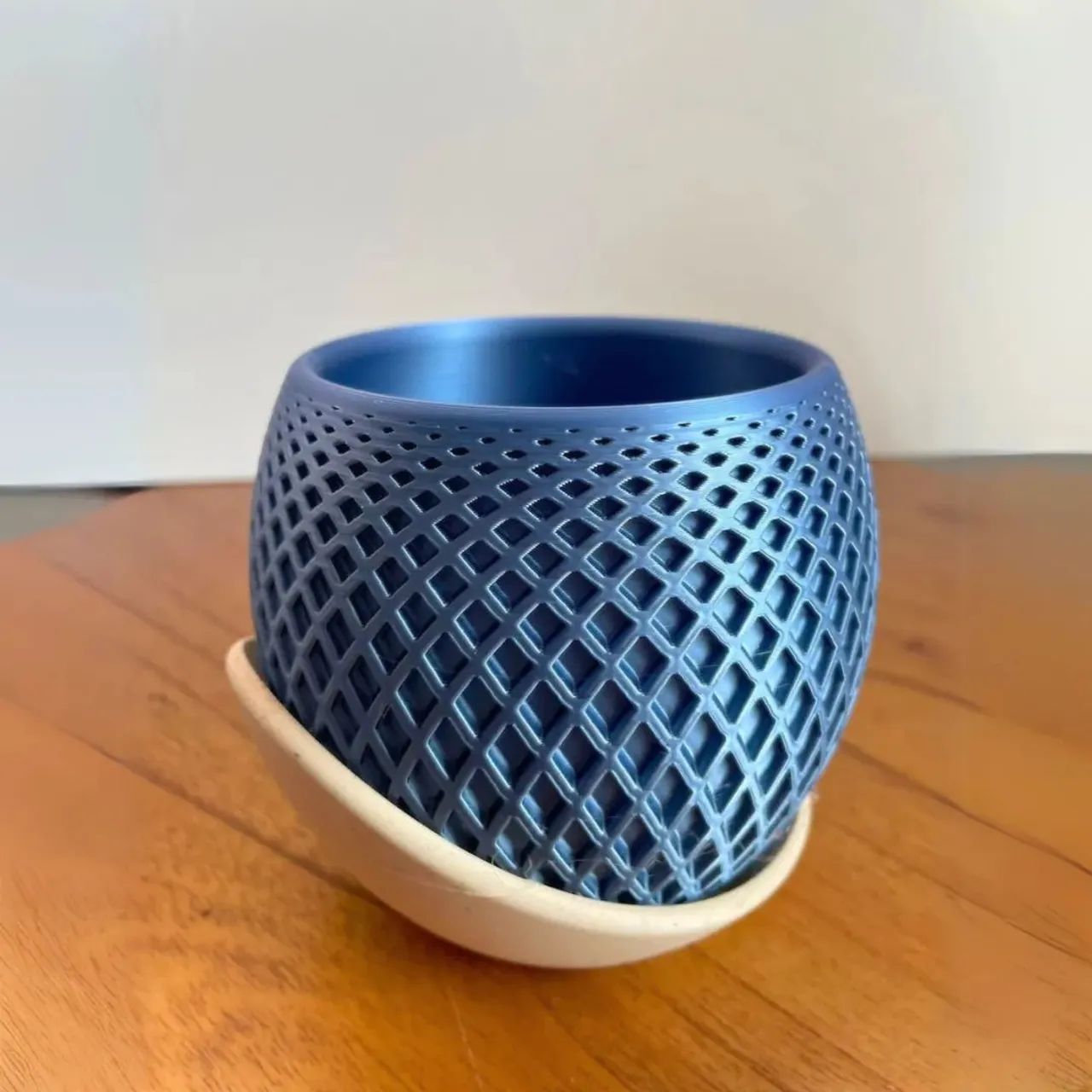 Vaso moderno  com base  12cm x 11cm - Foto 4