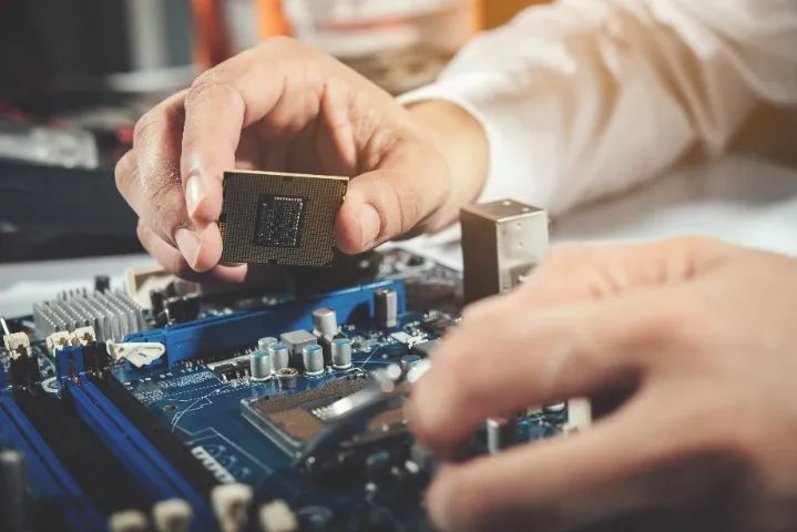 Técnico de Informática  - Foto 3