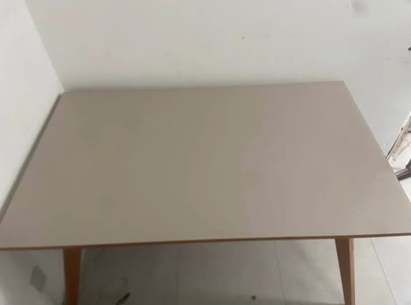 Mesa Madeira Maciça e Vidro Temperado - Foto 3