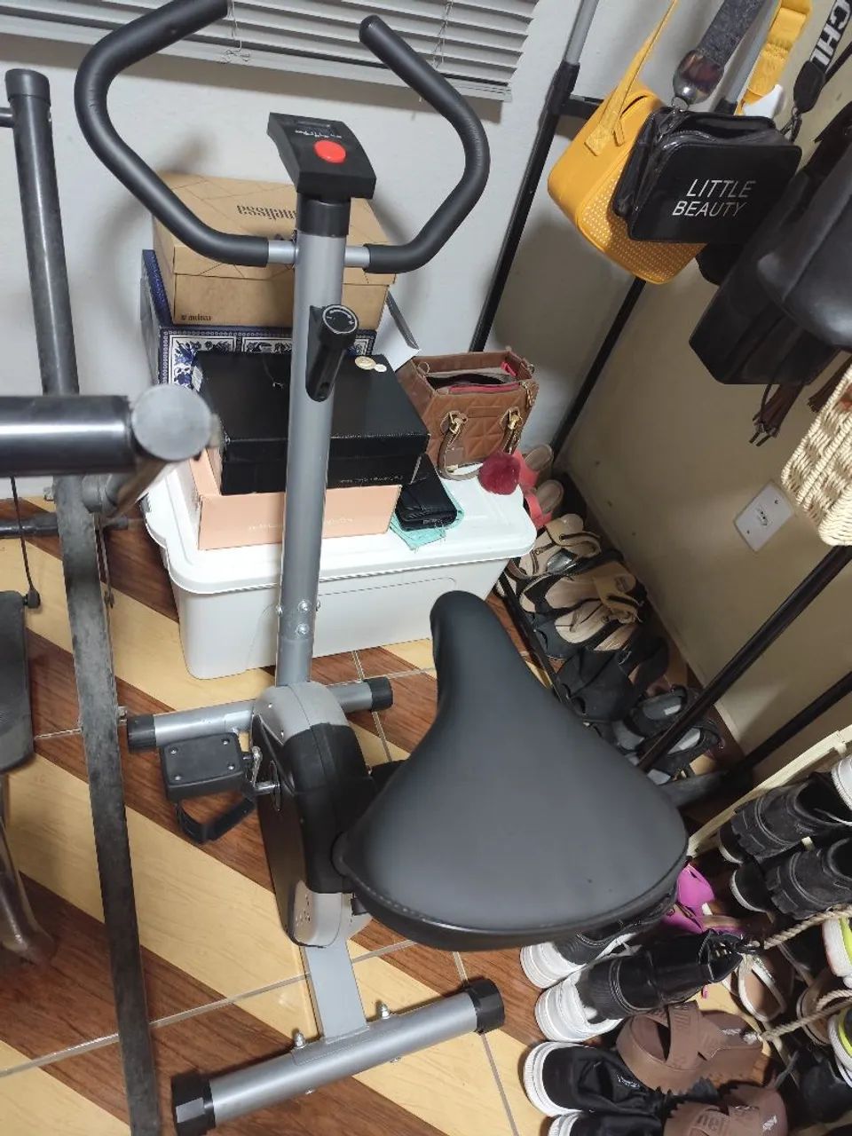 Bicicleta ergométrica Nova