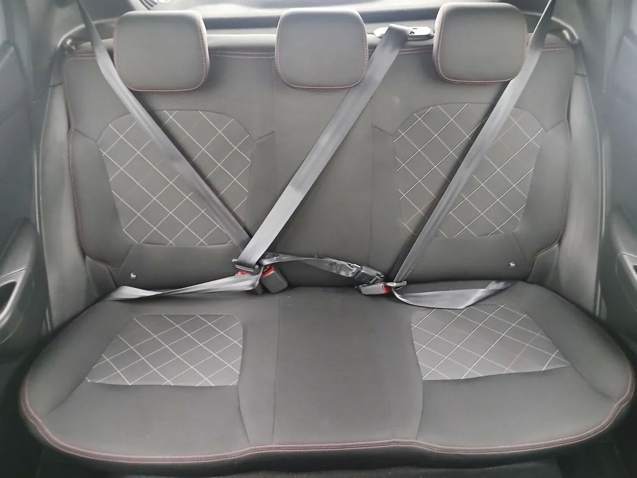 Renault Kwid 1.0 Zen, foto 18 de 18