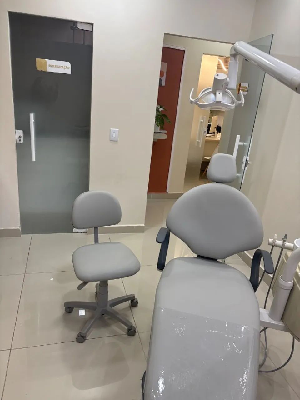 Alugo consultório odontológico