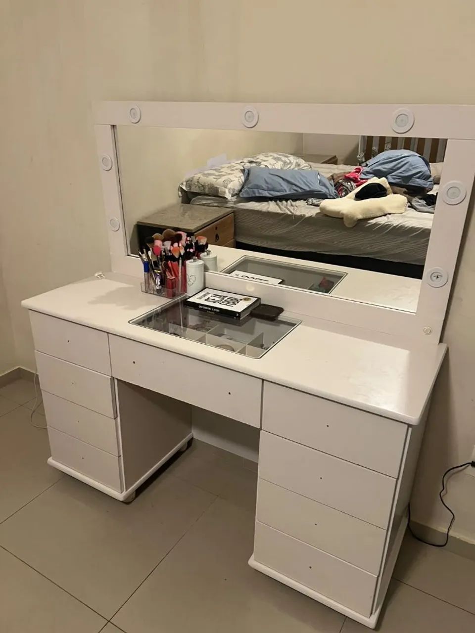 Penteadeira camarim de Led 
