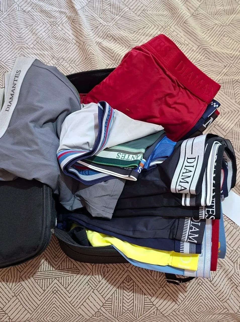 Roupas íntimas masculinas e feminas Diamante - Foto 2