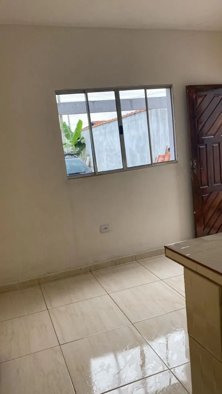CASA 3 COMÔDOS E GARAGEM - Foto 3