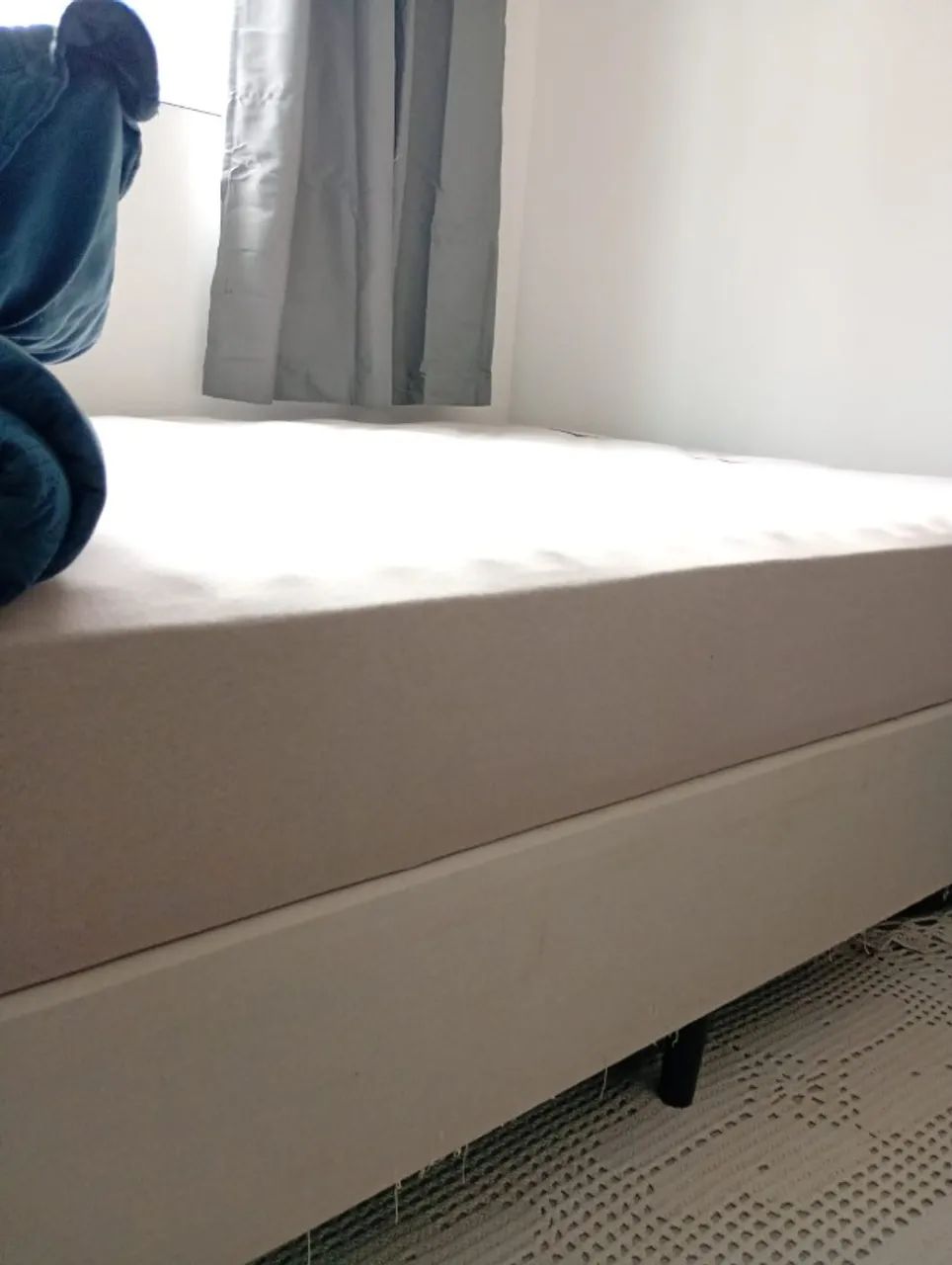 ? Cama Box + Colchão de Casal