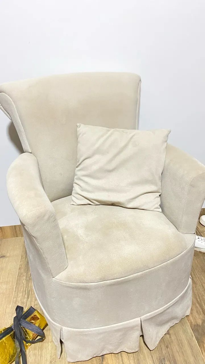 Vendo Poltrona de Amamentação - Foto 2