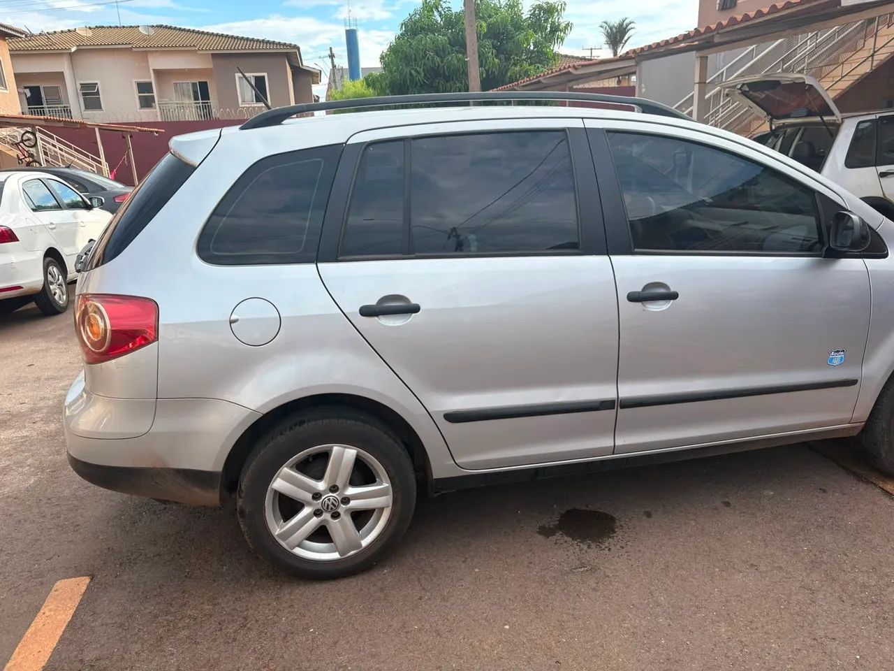 Volkswagen Spacefox SPACEFOX Route 1.6 Mi T.Flex 5p 2010