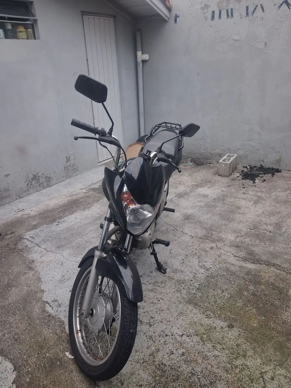Vendo, tem algumas multas, aceito negociar com respeito  - Foto 2