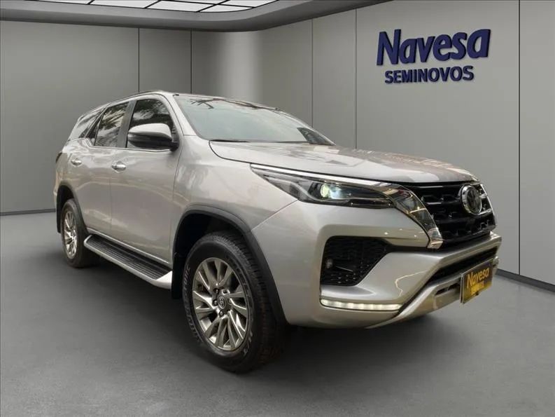 Toyota Hilux SW4 SRX 4X4 2.8 TDI 16V Dies. Aut. 2021