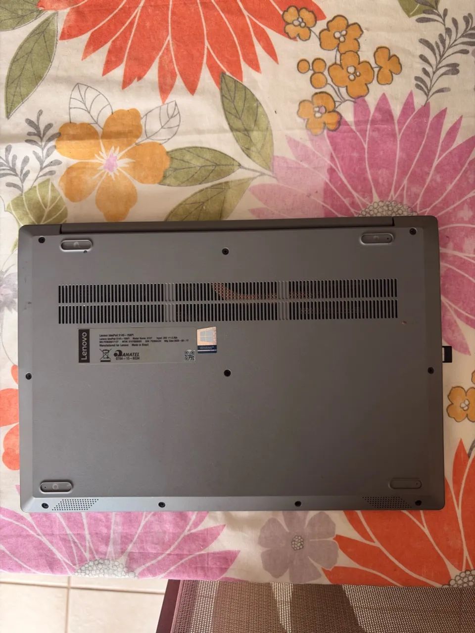 Lenovo IdeaPad S145-15API (Model Name: 81V7). - Foto 2
