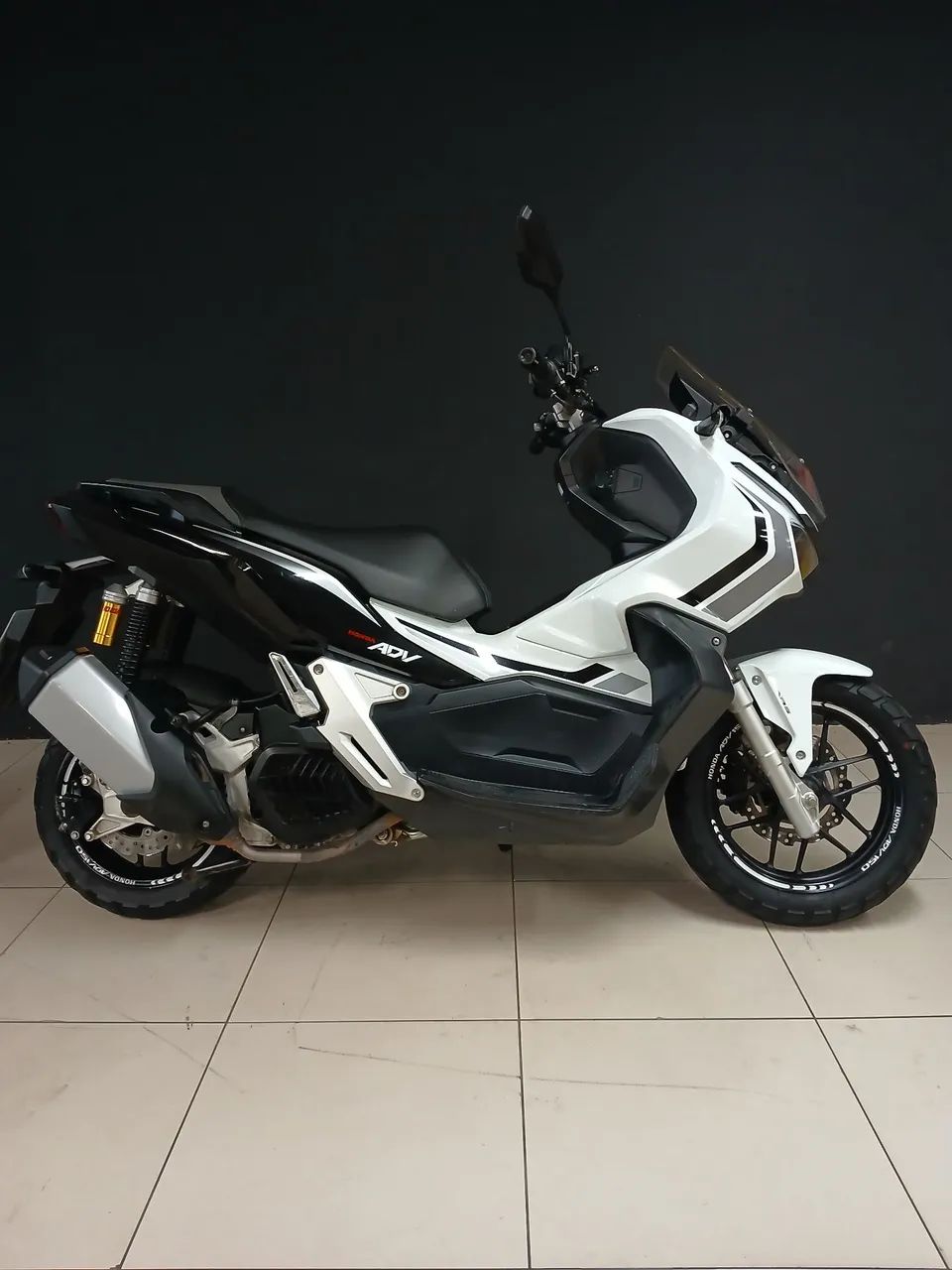 HONDA ADV 150  - Foto 4