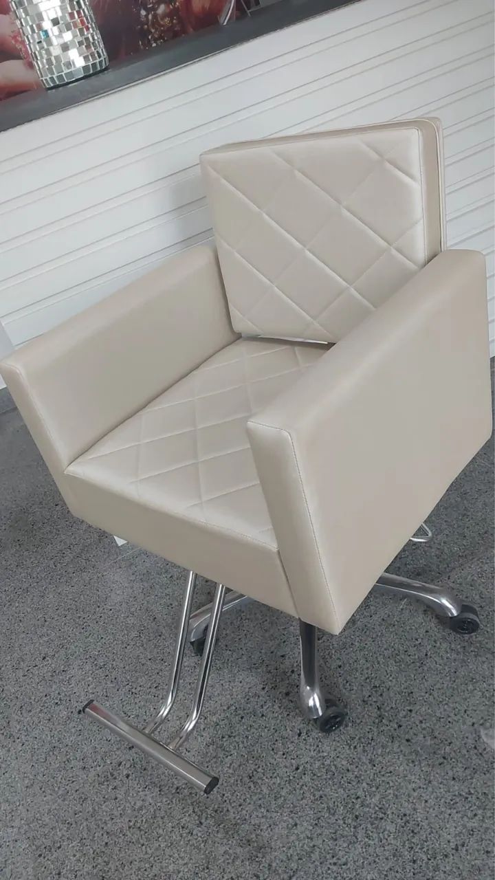 CADEIRA PARA CABELEIREIRO