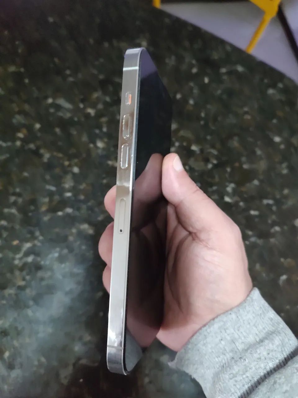 Pra levar hoje!!! IPHONE 14 PRO MAX 2.500 - Foto 3
