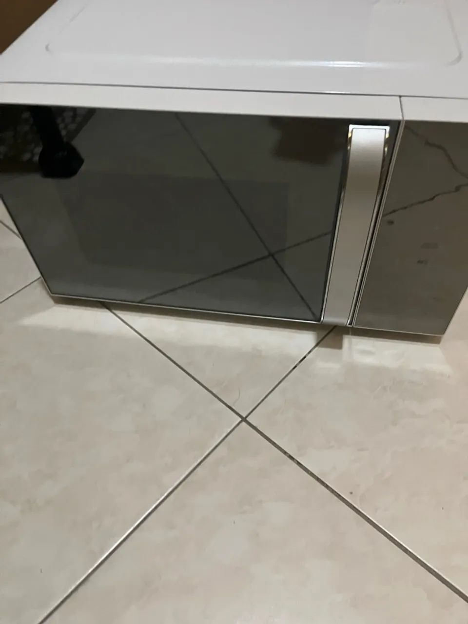 Microondas branco Philco