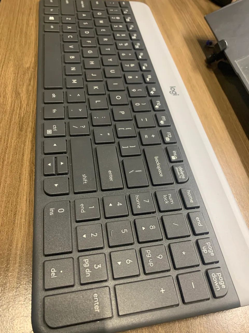 Combo Teclado e Mouse sem fio Logitech MK470 Grafite - Foto 2