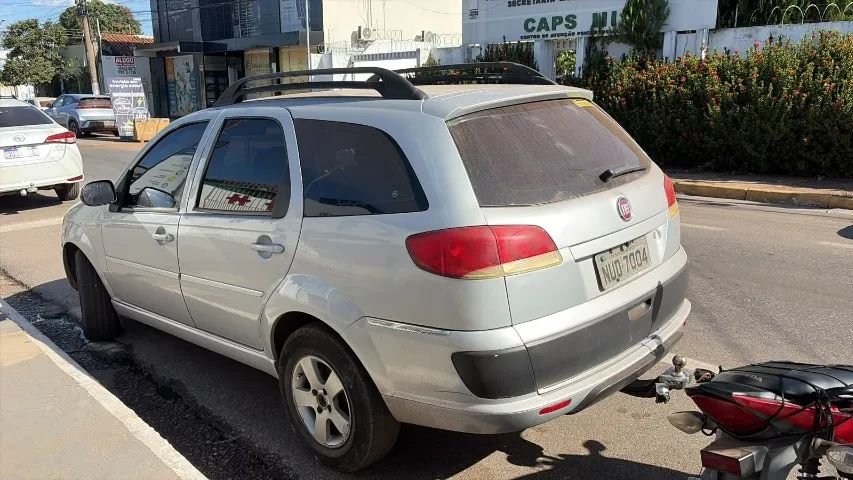 Fiat Palio Week. Attractive 1.4 Fire Flex 8V 2012 - Foto 2