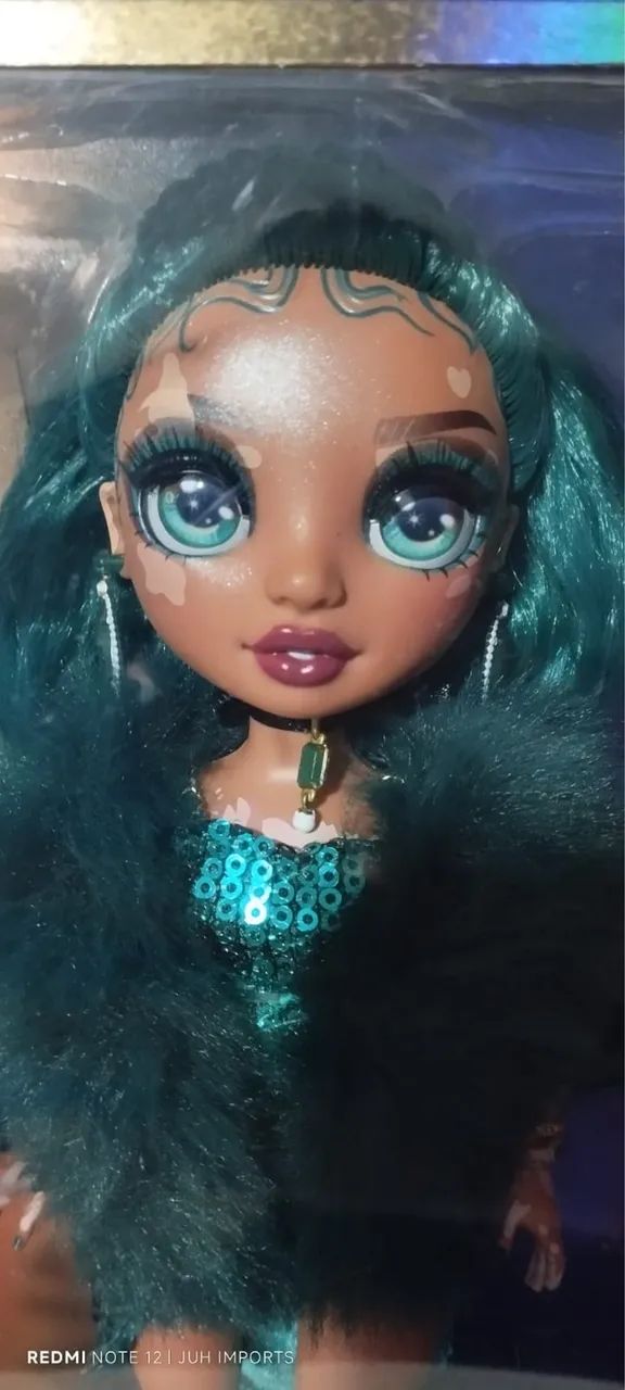 Boneca rainbow high jewel 