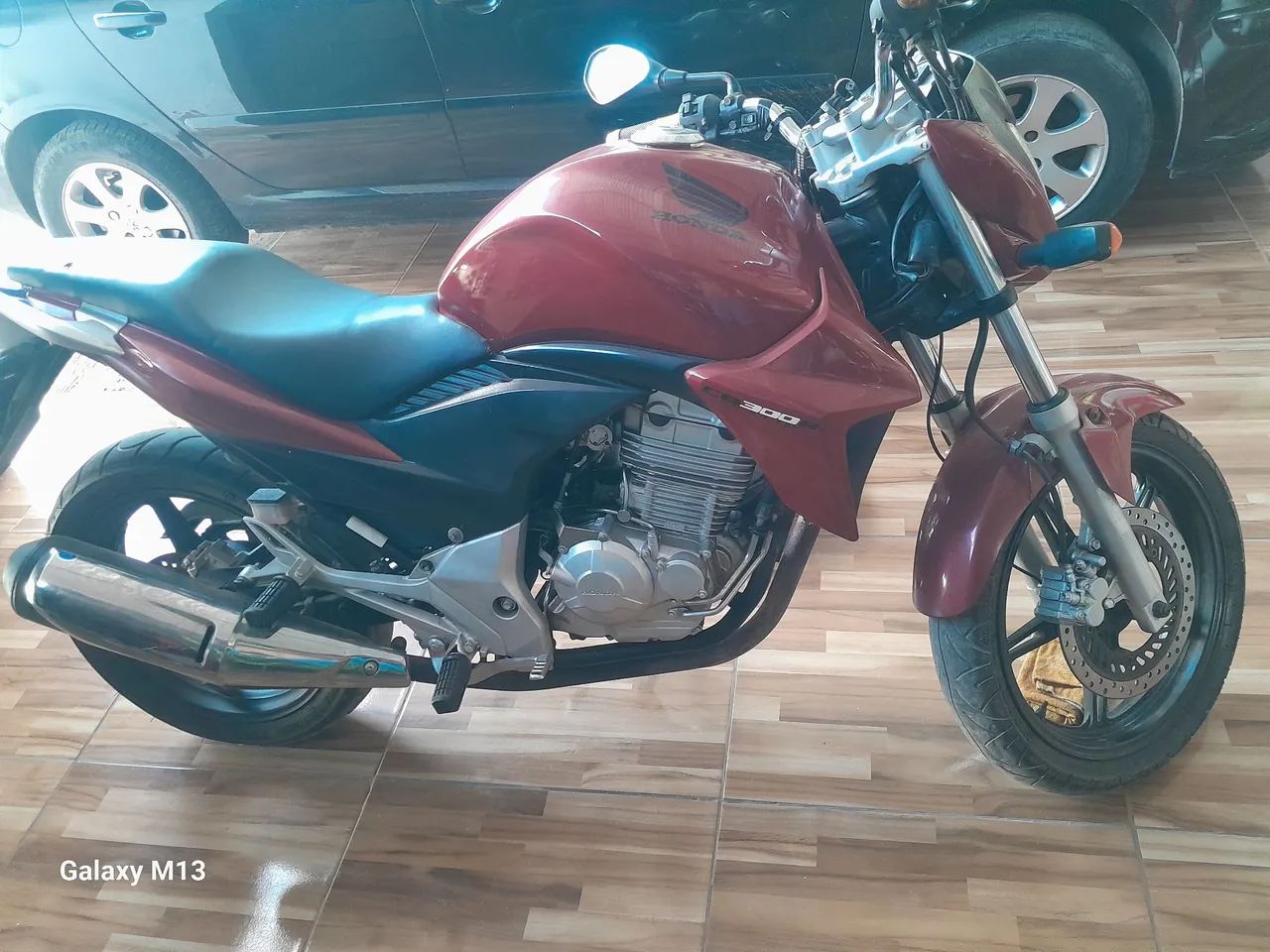 moto CB 300 ano 200013 - Foto 4