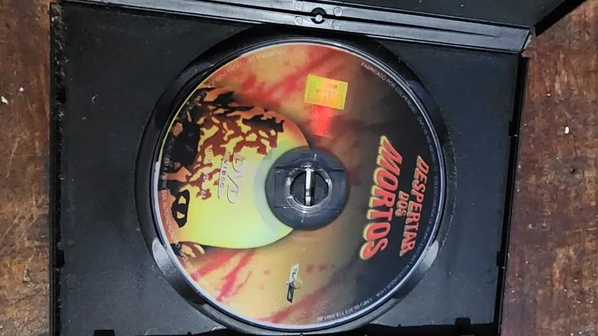 Despertar dos Mortos - George Romero - Foto 2