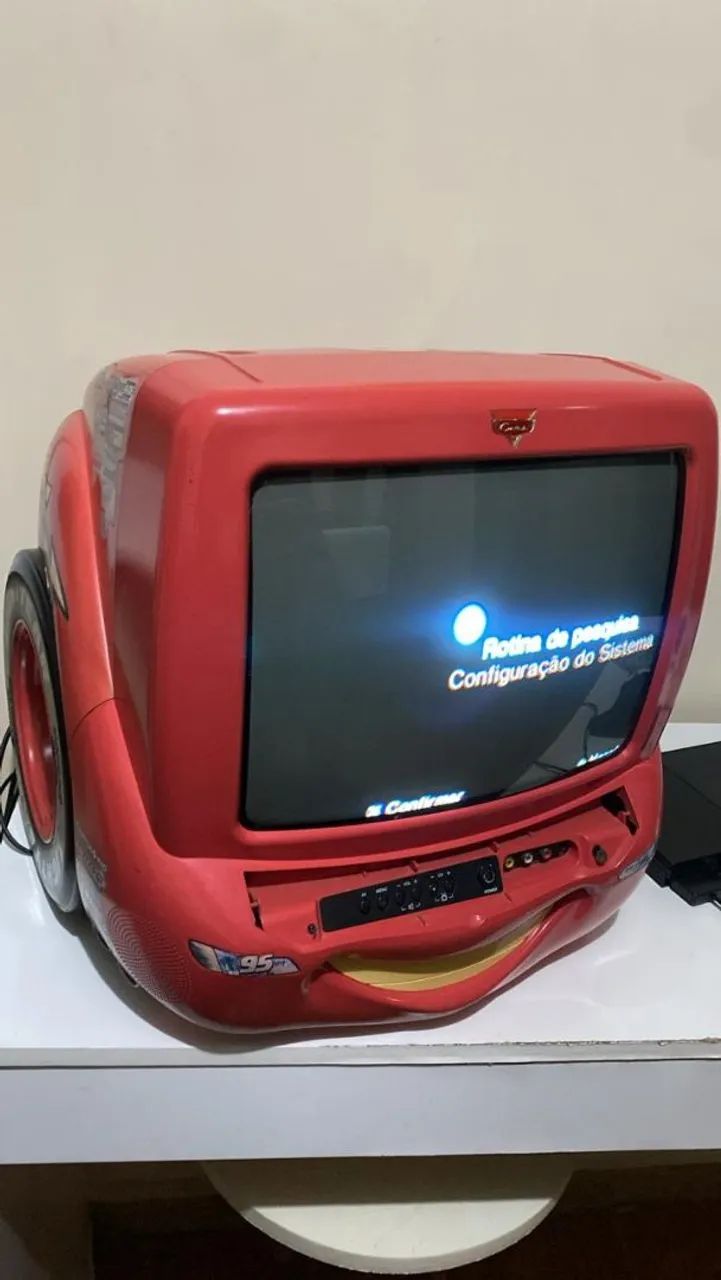 TV Relâmpago McQueen de Tubo Retro - Foto 5