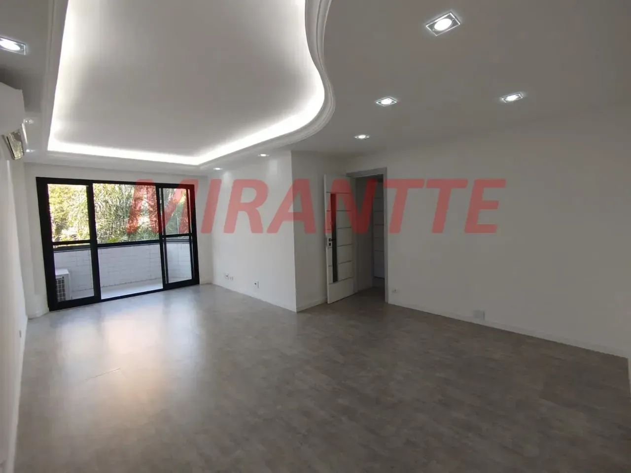 Parada Inglesa, Apartamento com 88m² 3 dormitórios sendo 1 suíte e 2 vagas