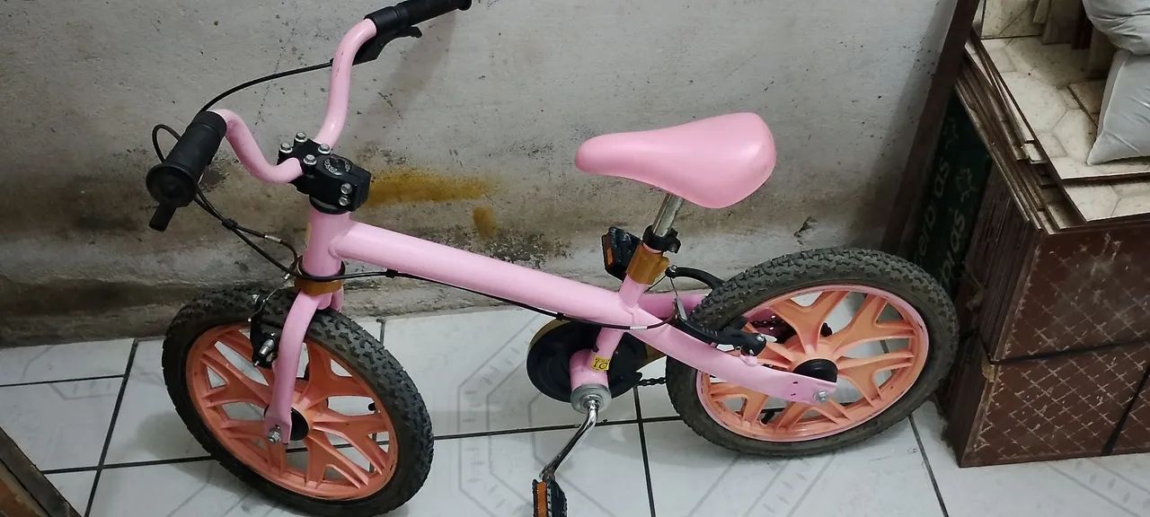 Bicicleta infantil menina 