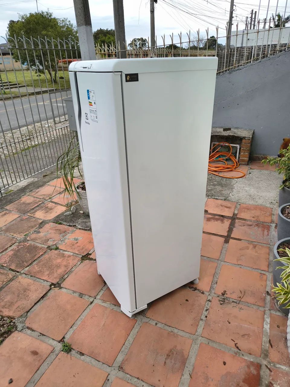 Geladeira Electrolux Nova  - Foto 4