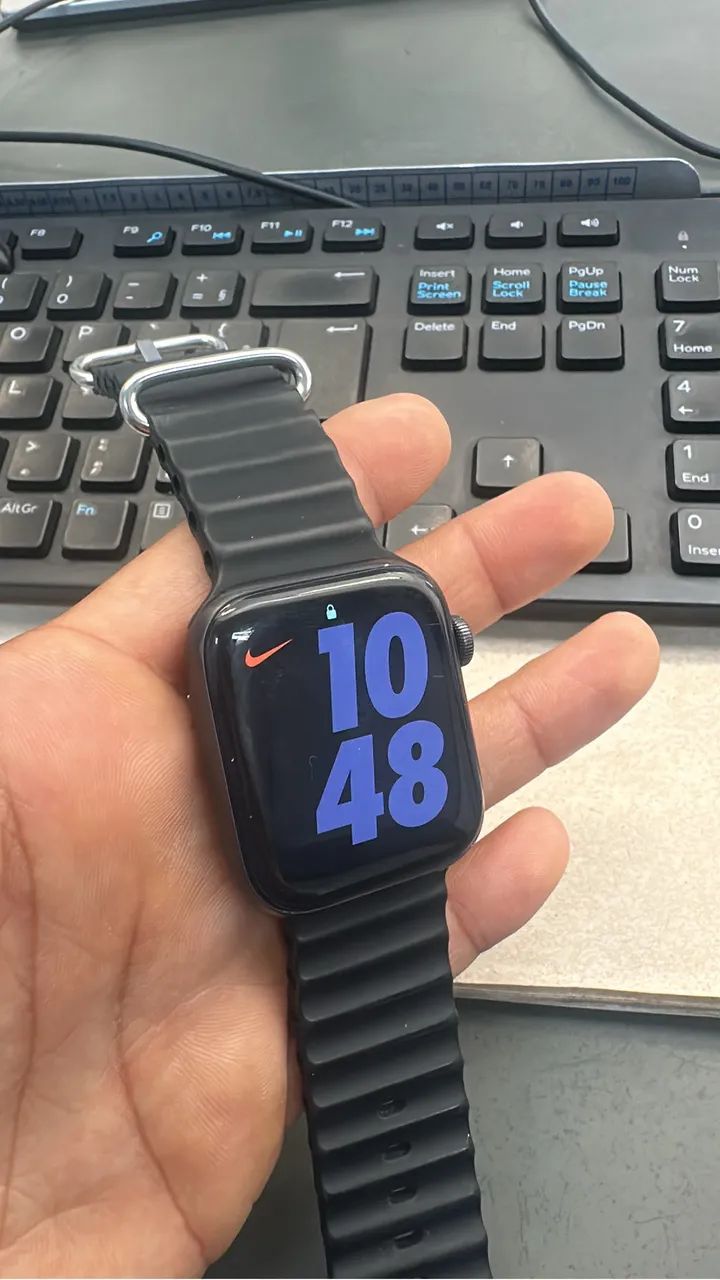Aple Watch SE Cellular + GPS  - Foto 3