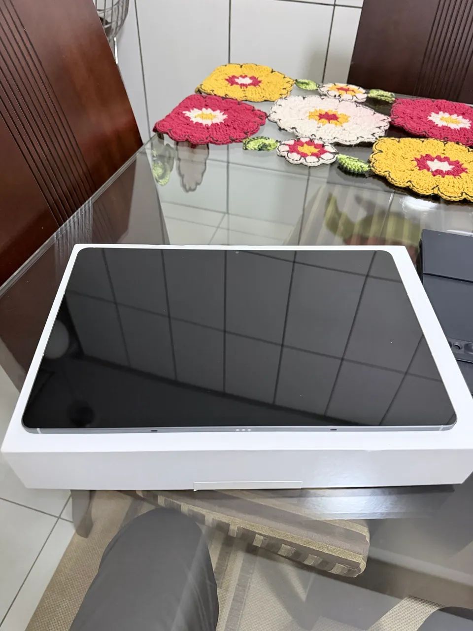 TABLETE SAMSUNG S10 FE+ (PLUS) -IMPECÁVEL  - Foto 2