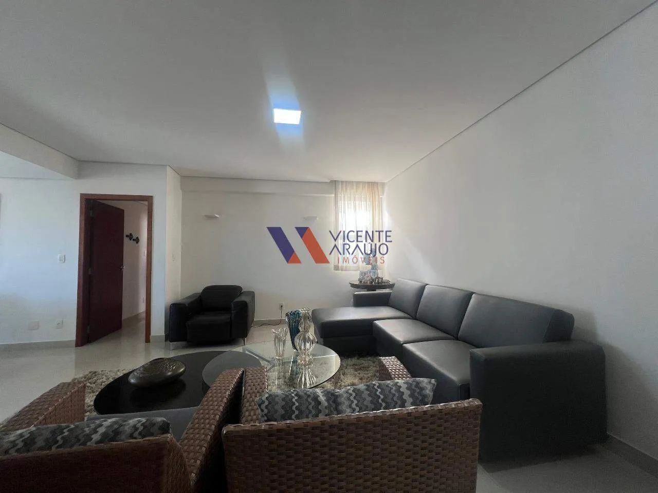 Exclusividade e Sofisticação: Apartamento de Alto Luxo com Fachada em Mármore e Lazer Comp - Foto 5