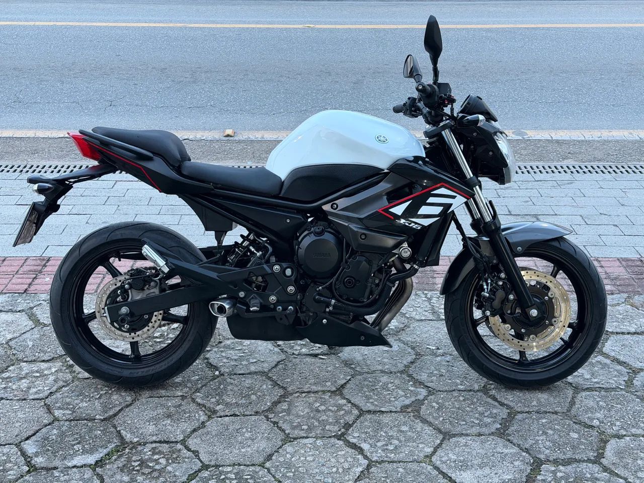 Yamaha XJ6 N SP ABS - Foto 5