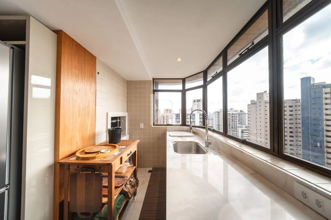 Cobertura Semi Mobiliada com Deck, Jacuzzi, 3 quartos e 221m2 para locação - Água verde, C - Foto 5