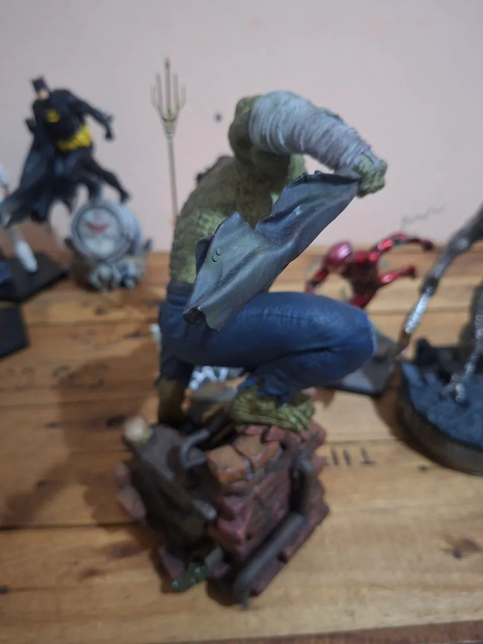 KILLER CROC Iron Studios  - Foto 5