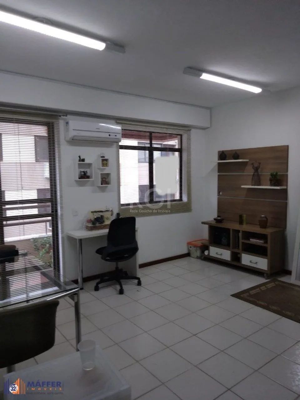 sala - 30,23 m² - Menino Deus - Foto 5