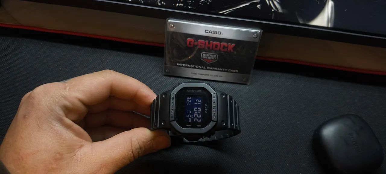  Casio G-Shock, modelo DW-5600UBB-1DR