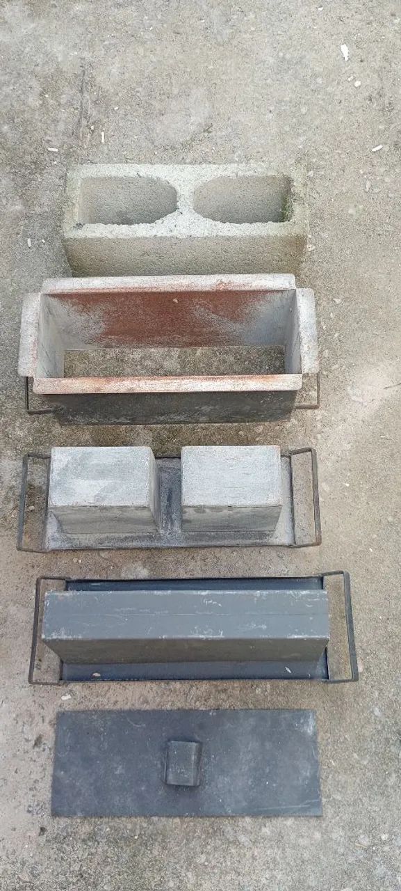 Forma para bloco e calha