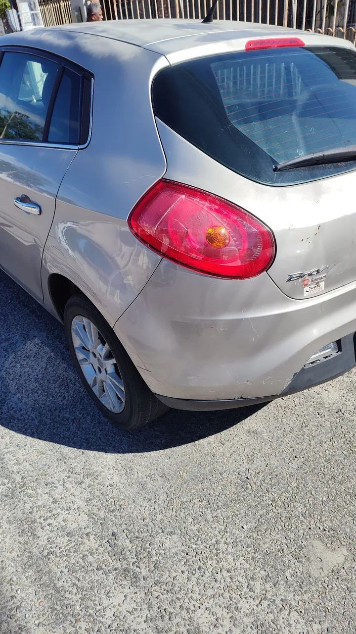 Fiat Bravo Essence Dualogic 1.8 Flex 16V 5P 2013 - Foto 3