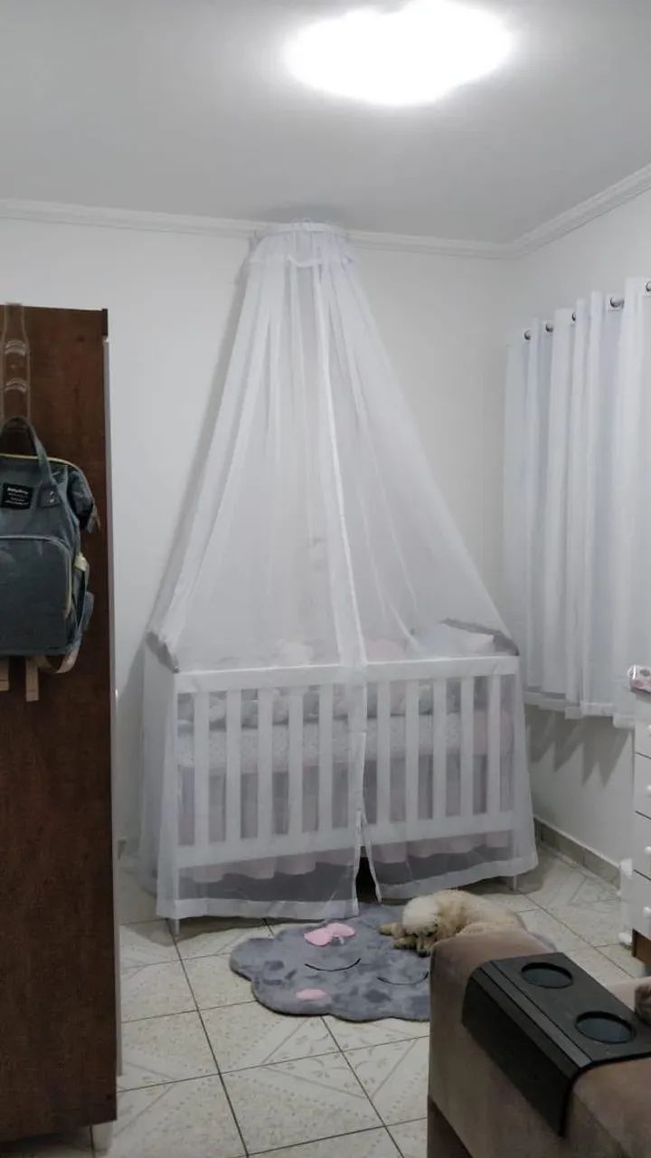 Mosquiteiro para berço com dossel