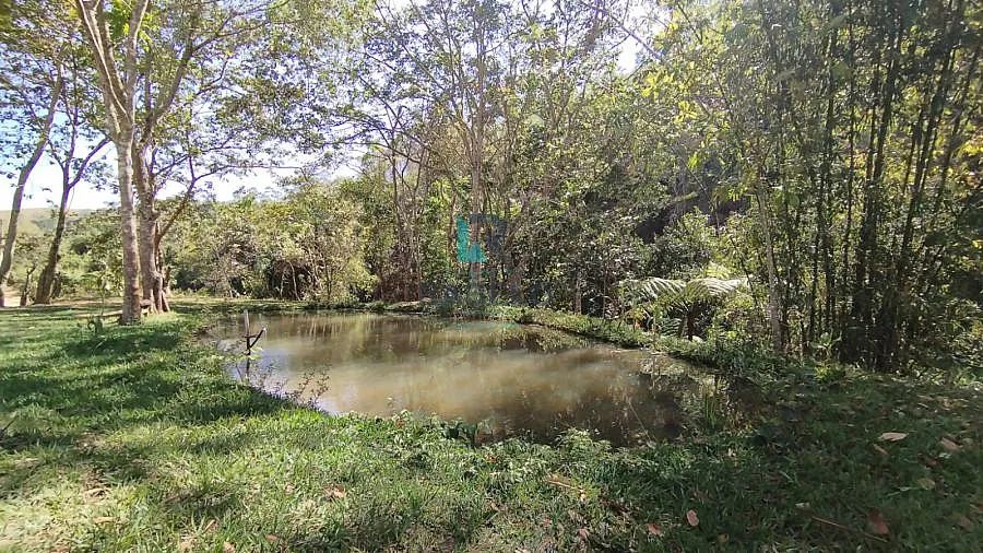 CHÁCARA COM LAGO E NASCENTE EM GUARATINGUETÁ-SP - Foto 3