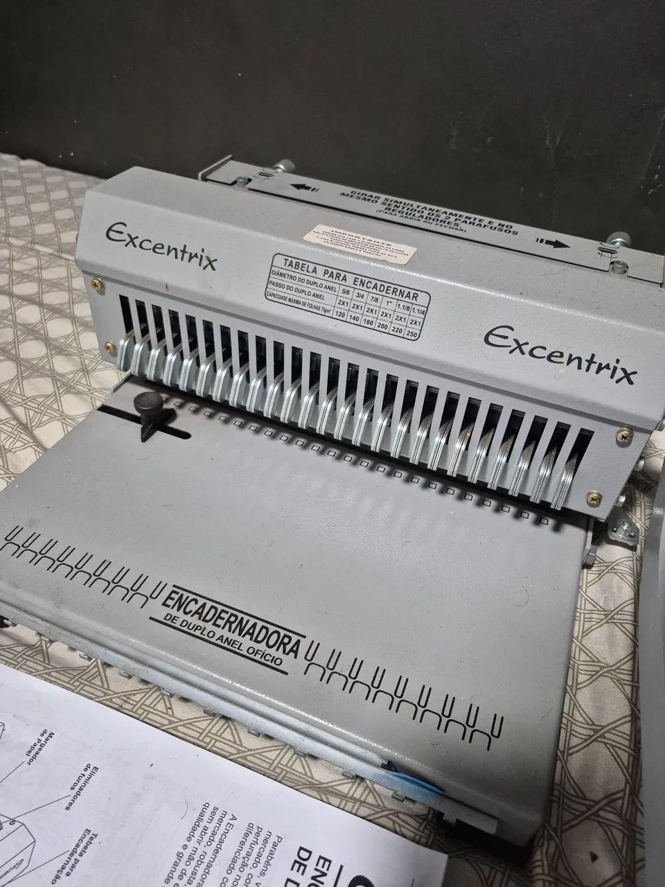 ENCADERNADORA EXCENTRIX 2X1 - Foto 4