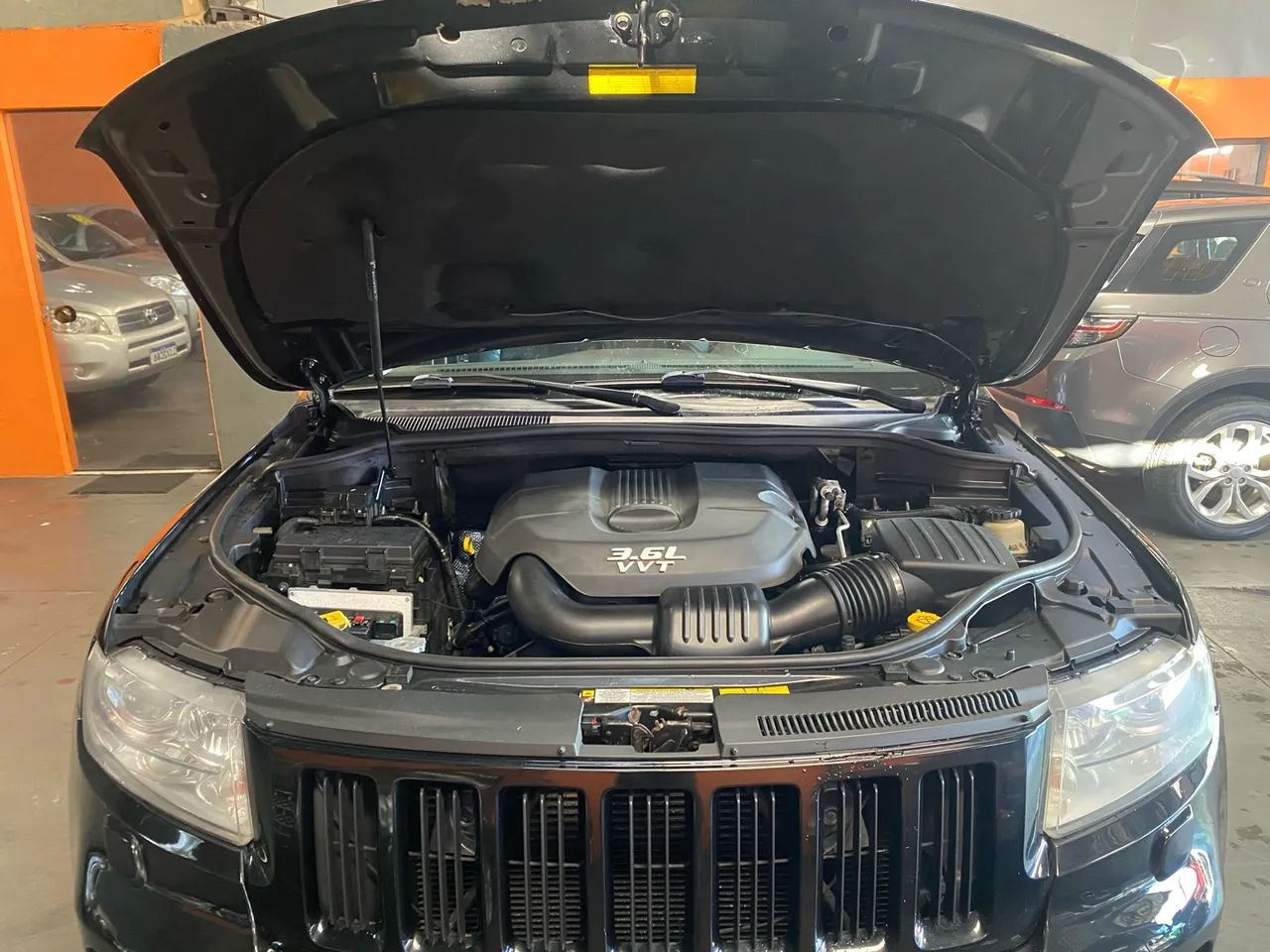 Jeep Grand Cherokee Laredo 3.6 4x4 V6 Aut., foto 19 de 20