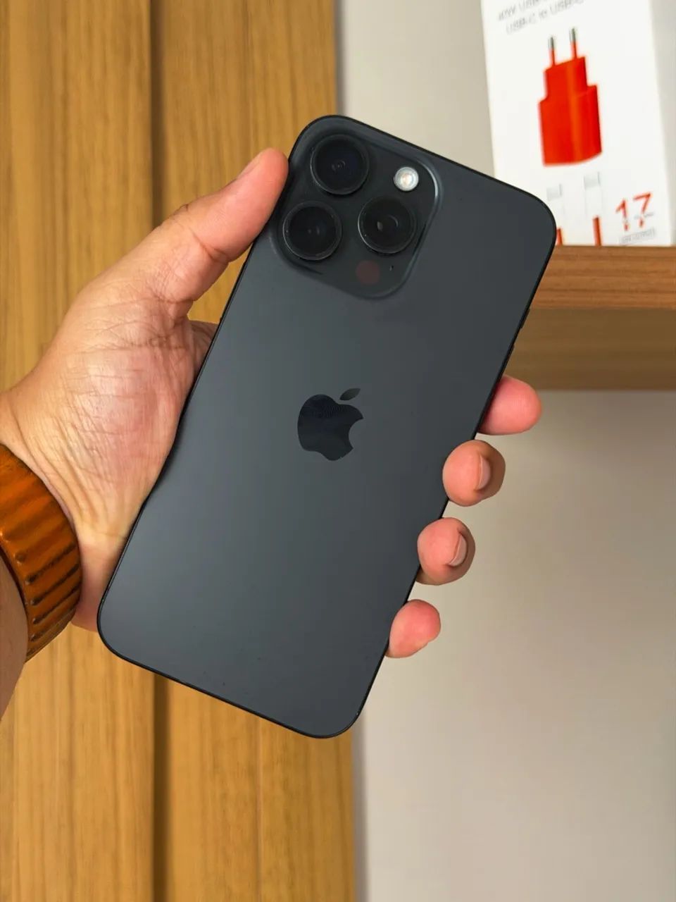 iPhone 15 Pro Max - Foto 4