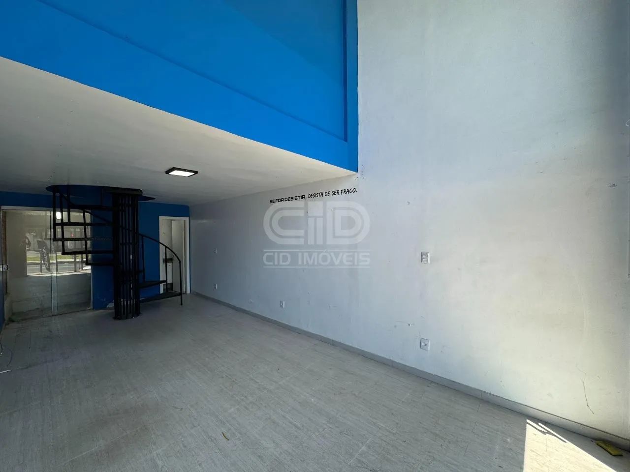 Sala Comercial com 50m² na Av. do CPA - Foto 4