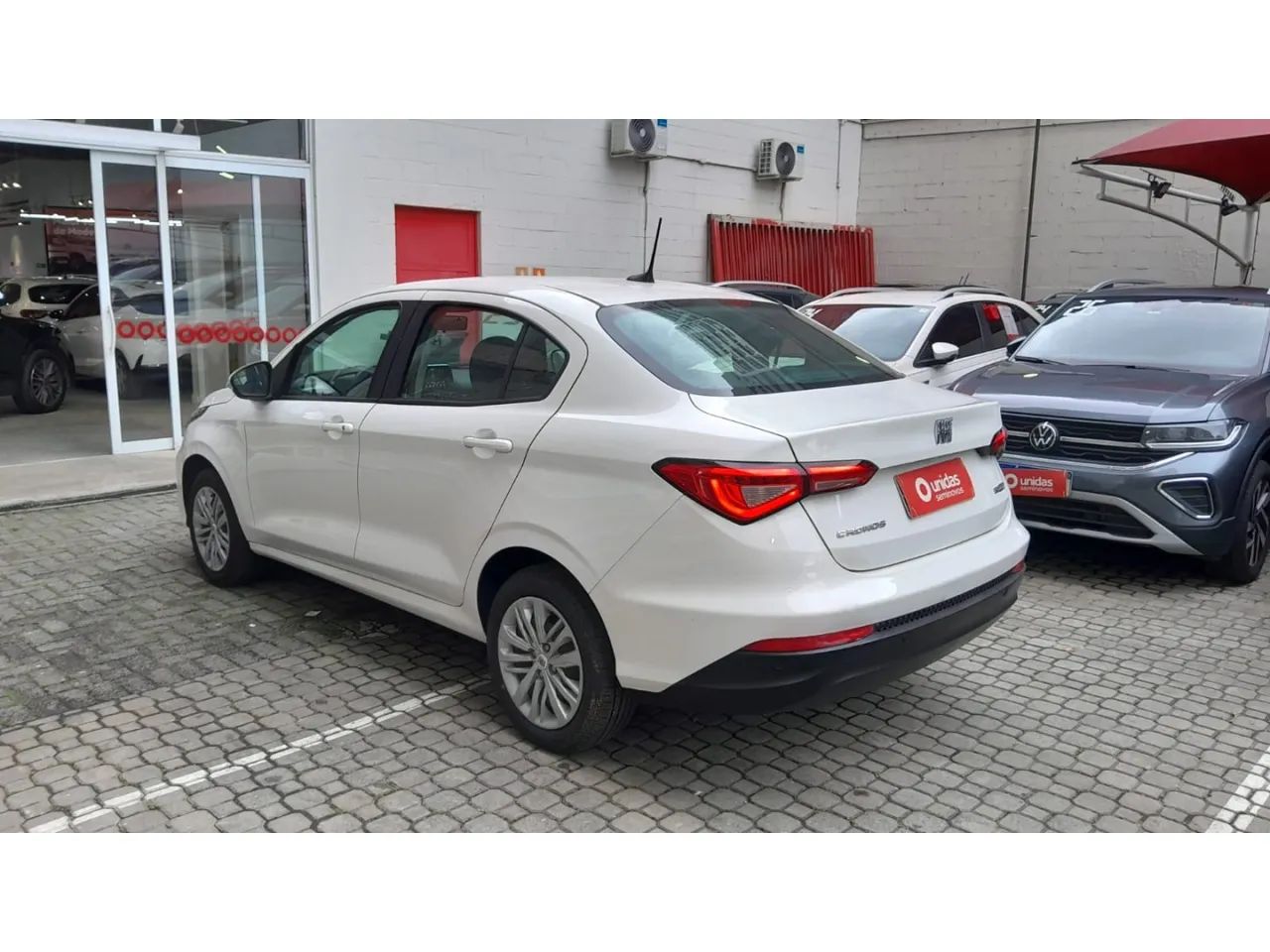 Fiat Cronos DRIVE 1.3 8V Flex Aut., foto 5 de 15