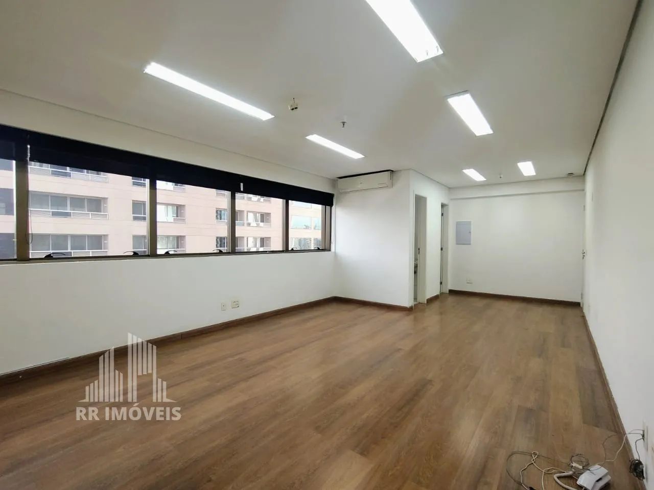 RR10415 Sala 35m² EDIFÍCIO BETA TRADE - OPORTUNIDADE - 1 Vaga - Barueri, SP - Ótima Locali