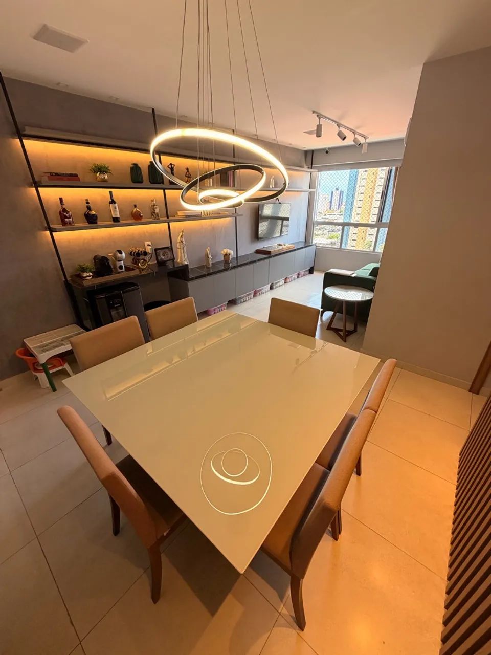 Vendo Mesa de Jantar Quadrada 1,40m - Foto 3