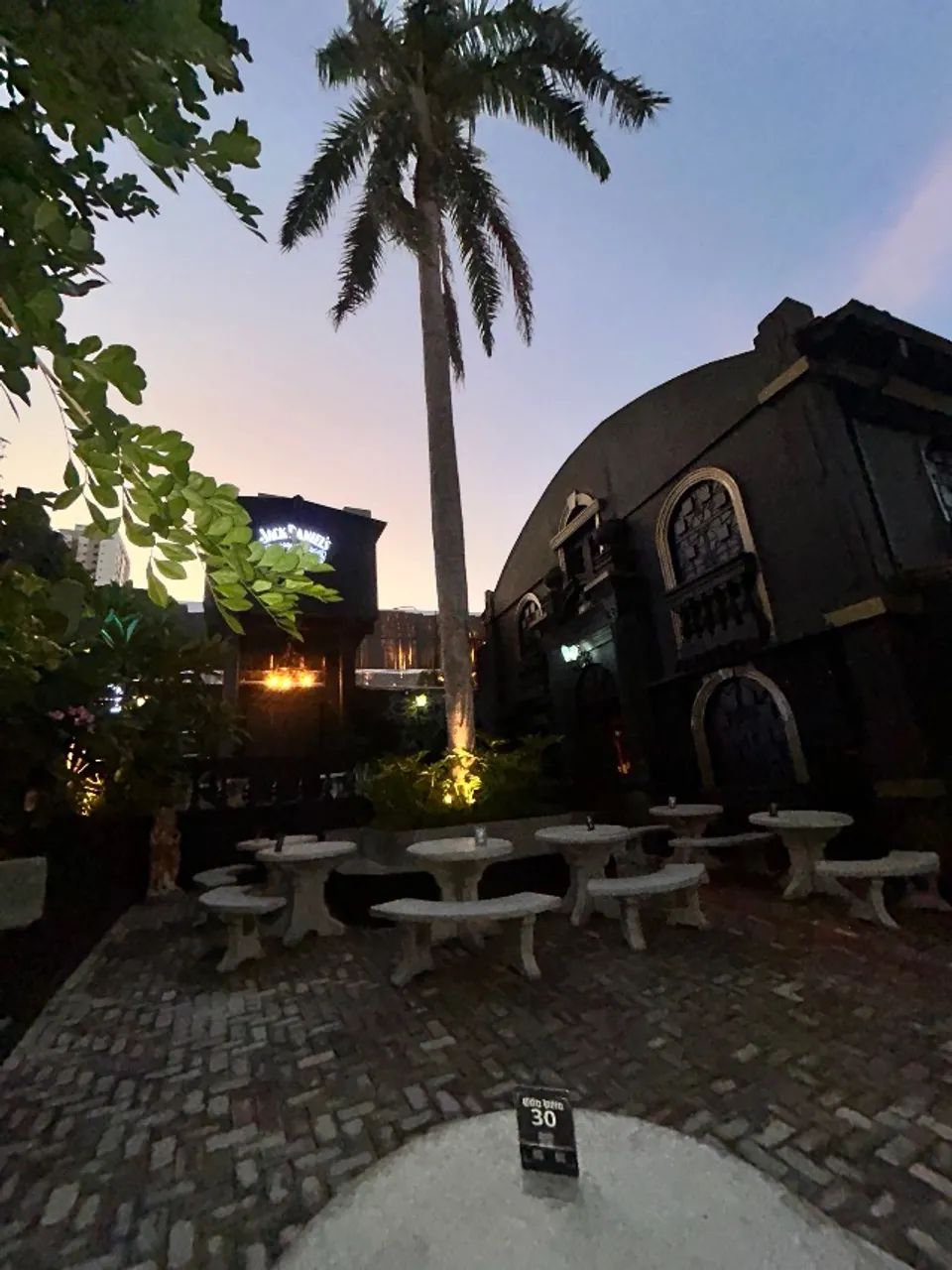 VENDO RESTAURANTE COMPLETO - Foto 3