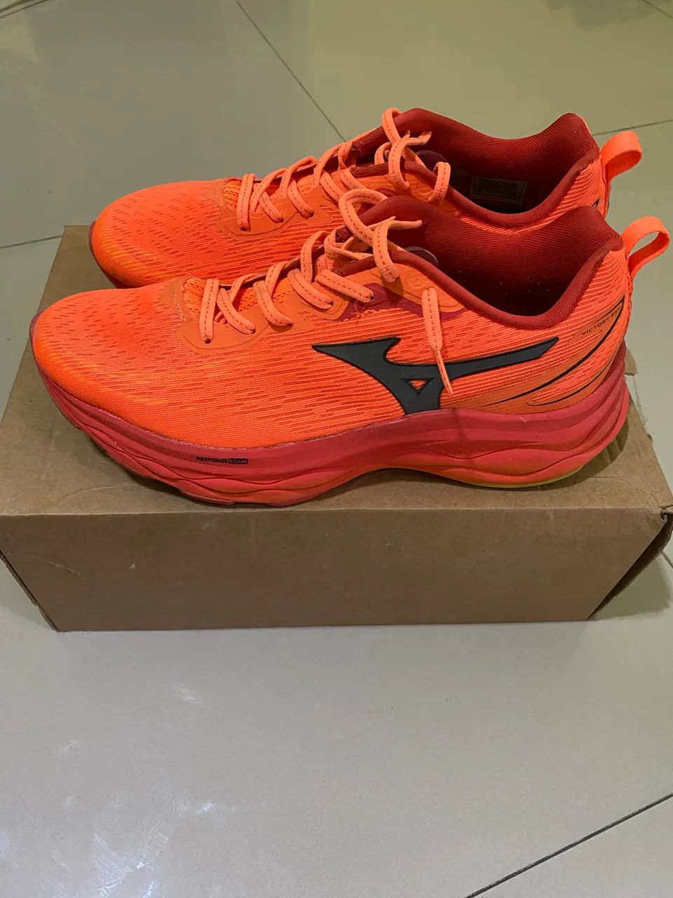 Tênis mizuno Victory rsp