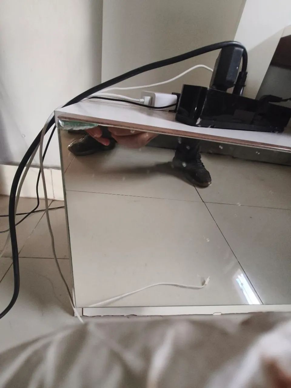 vendo painel para tev até 65 polegadas usado poucos detalhes  - Foto 2
